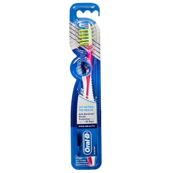 ORAL B PRO HEALTH ANTI BACTERIAL SOFT TOOTHBRUSH
